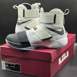 Nike Zoom LeBron Soldier 10 'Black Toe'
